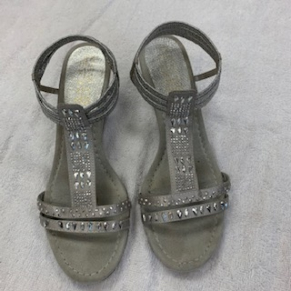 Silver Newport Open Toe Wedge